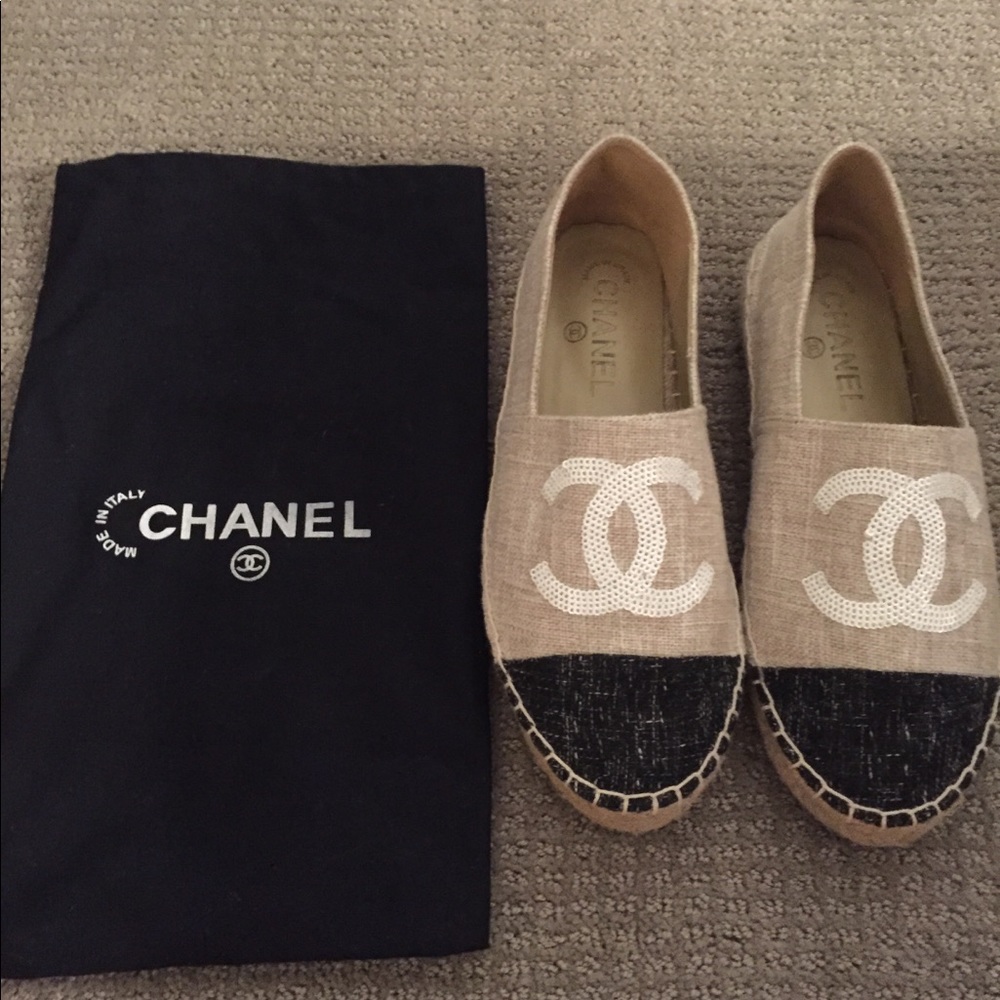 AUTHENTIC CHANEL Espadrilles